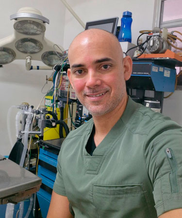 Dr. Raúl Leyva Novelo